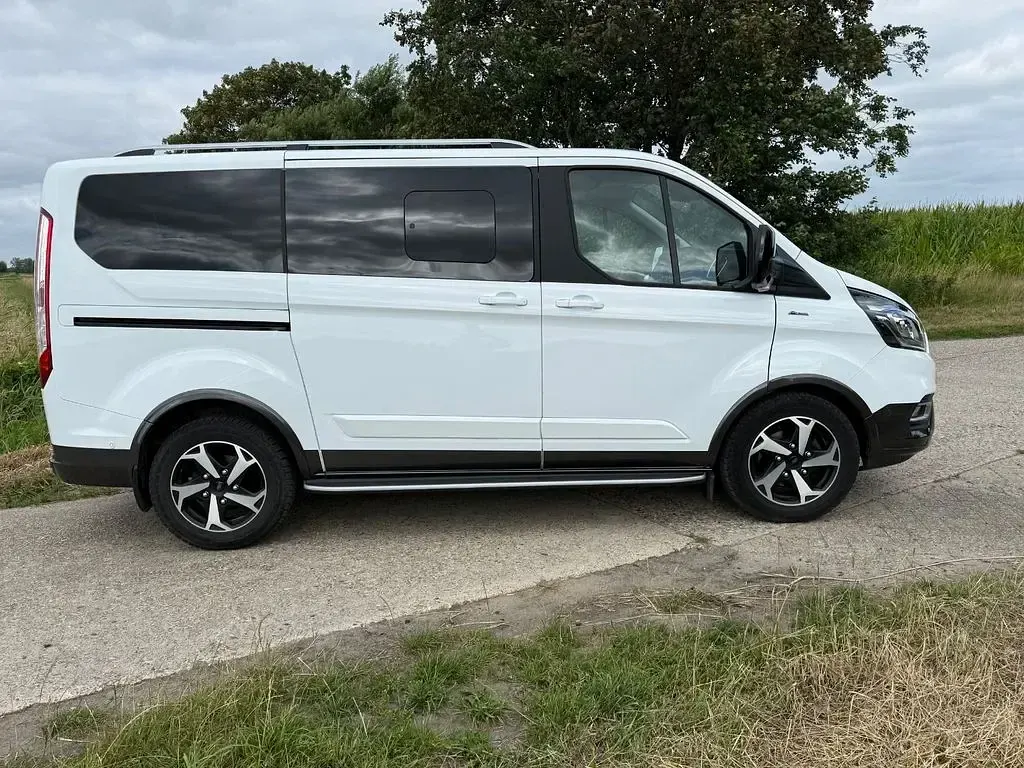 Gebraucht Ford Tourneo Custom Active 170 PS (125 kW) 2023 Weiß Van