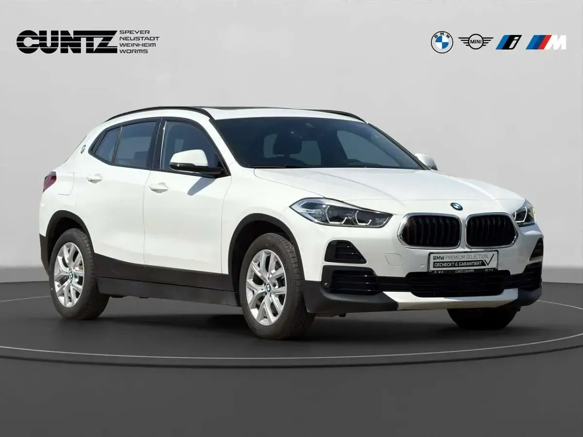 Gebraucht BMW X2 Sport Line 190 PS (139 kW) 2023 Alpinweiß uni SUV