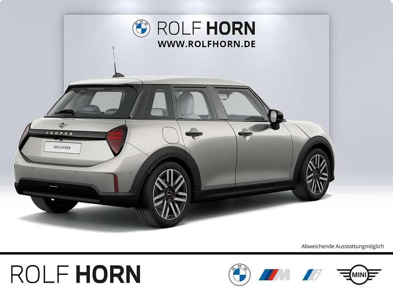 Gebraucht Mini Cooper Classic 156 PS (114 kW) 2024 Melting silver metallic Kleinwagen