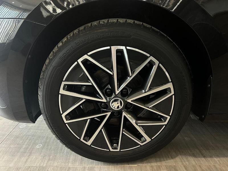 Gebraucht Skoda Octavia 150 PS (110 kW) 2021 Schwarz Limousine