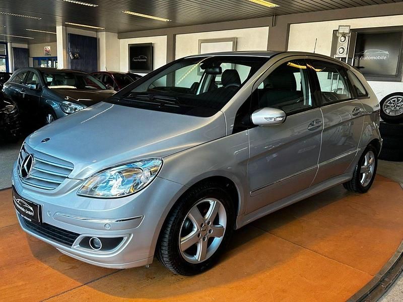 Gebraucht Mercedes B170 116 PS (85 kW) 2007 Silber Van / Kleinbus
