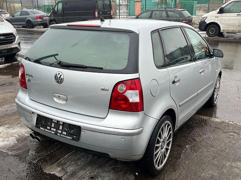 Gebraucht VW Polo Highline 75 PS (55 kW) 2002 Silber Kleinwagen
