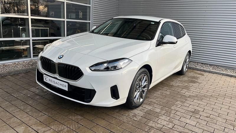 Neu BMW 120 Efficient Dynamics 170 PS (125 kW) 2026 Alpinweiß uni Kleinwagen