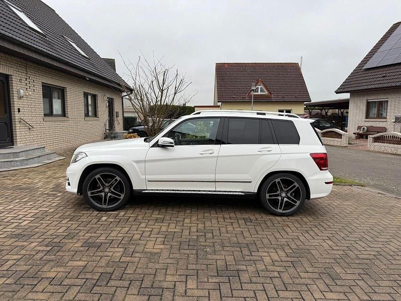 Gebraucht Mercedes GLK220 170 PS (125 kW) 2013 Weiß SUV