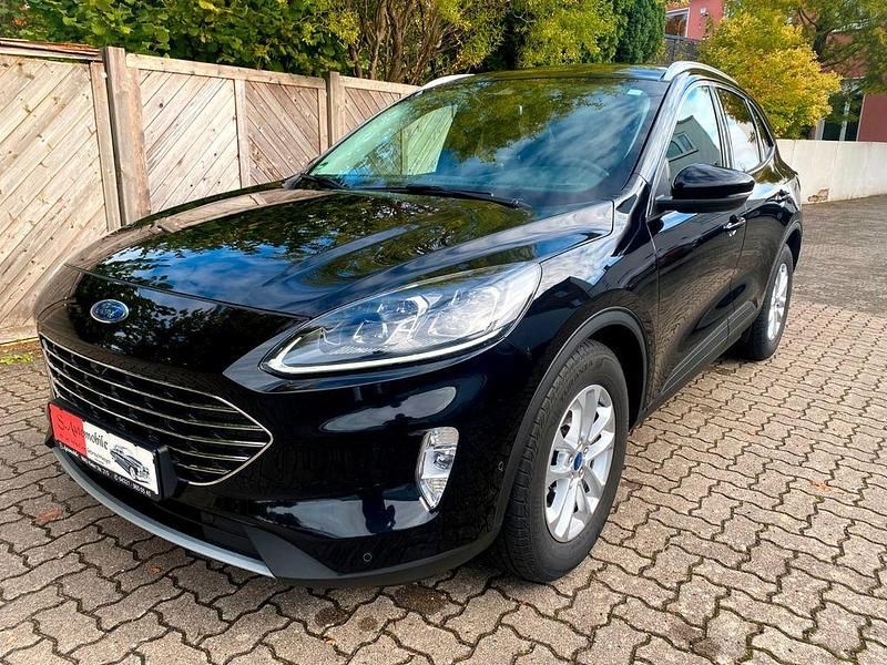 Schwarz Gebraucht 2022 Ford Kuga Titanium X SUV | 19.900 € (Fairer Preis) - Bild 1/4