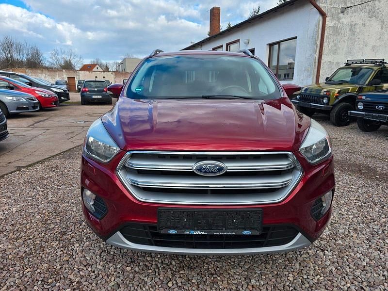 Brugt Ford Kuga Trend 120 HK (88 kW) 2017 Rød SUV