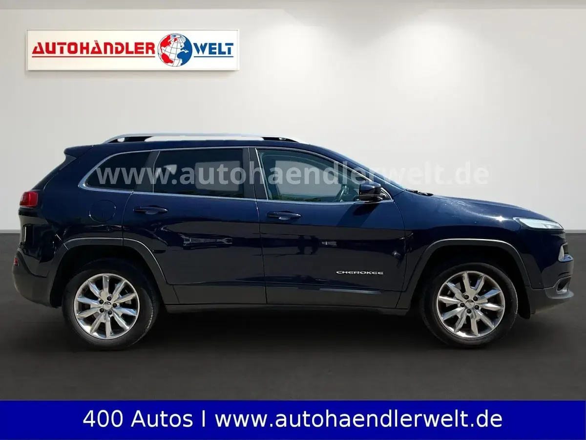 Gebraucht Jeep Cherokee Limited 170 PS (125 kW) 2014 Blau SUV