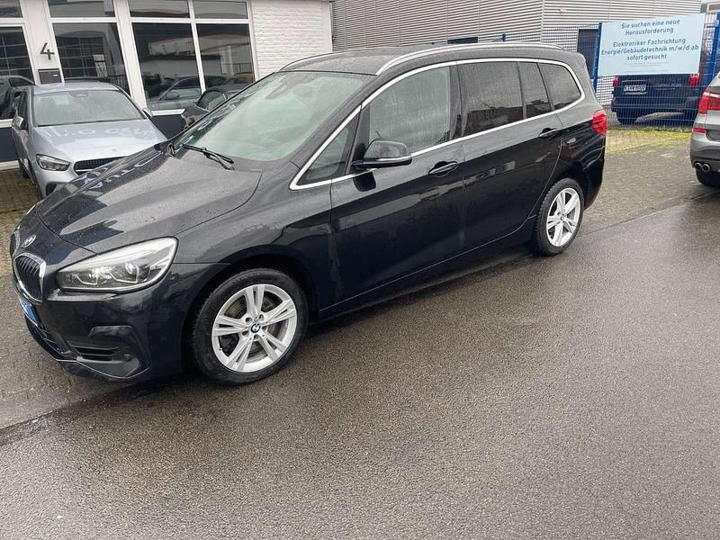 Gebraucht BMW 218 Advantage 150 PS (110 kW) 2022 Schwarz Kombi
