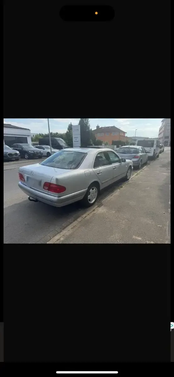 Gebraucht Mercedes E230 150 PS (110 kW) 1997 Silber Limousine