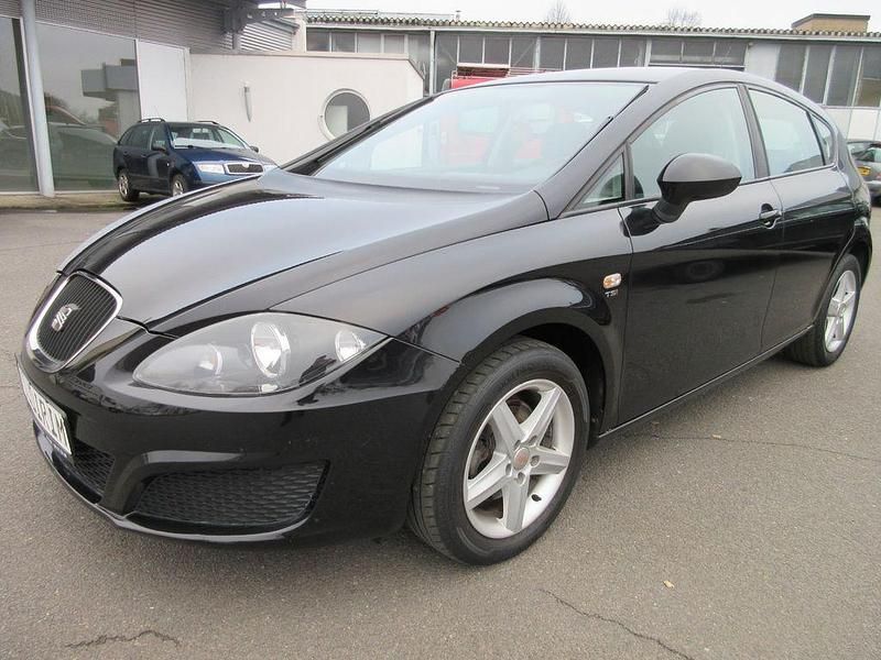 Gebraucht Seat Leon Reference 125 PS (91 kW) 2011 Schwarz Kleinwagen