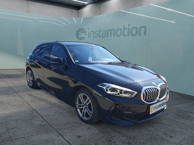 Schwarz Gebraucht 2023 BMW 118 M Sport Kleinwagen | 27.980 € (Fairer Preis) - Bild 1/4