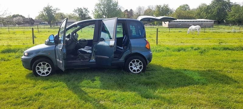 Gebraucht Fiat Multipla 103 PS (75 kW) 2004 Van / Kleinbus