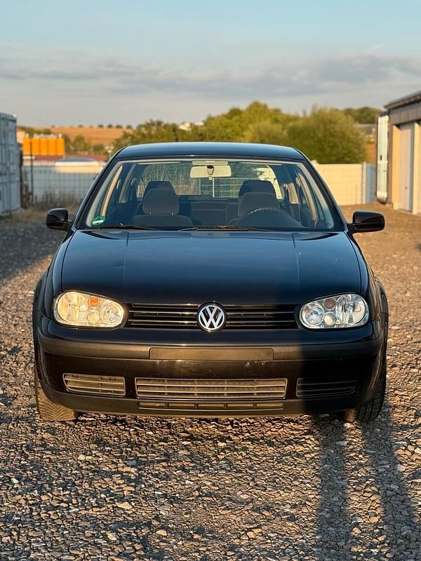 Gebraucht VW Golf IV 105 PS (77 kW) 2000 Schwarz Limousine