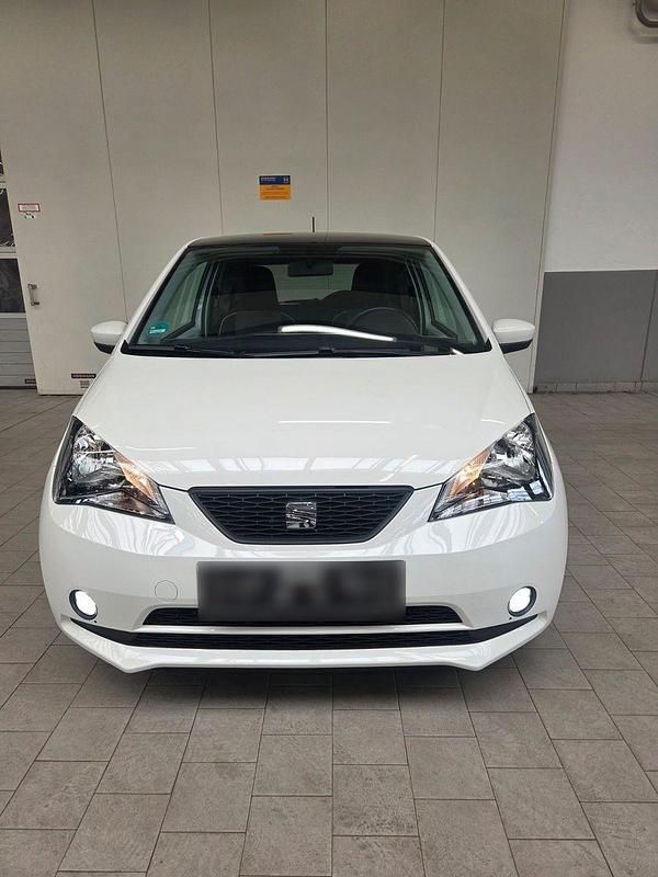 Gebraucht Seat Mii Chic 75 PS (55 kW) 2017 Weiß Kleinwagen