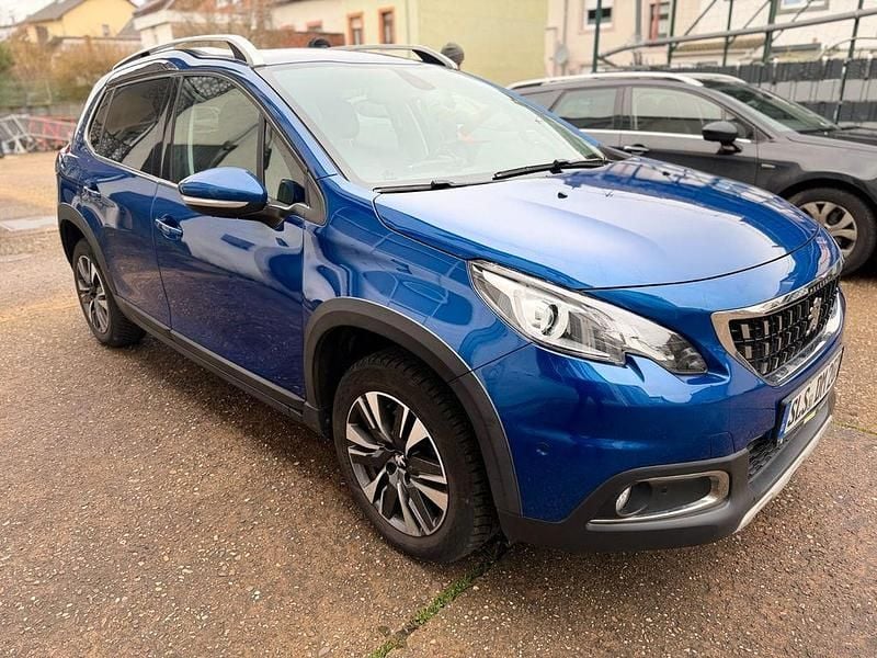 Gebraucht Peugeot 2008 Allure 114 PS (83 kW) 2019 Blau SUV