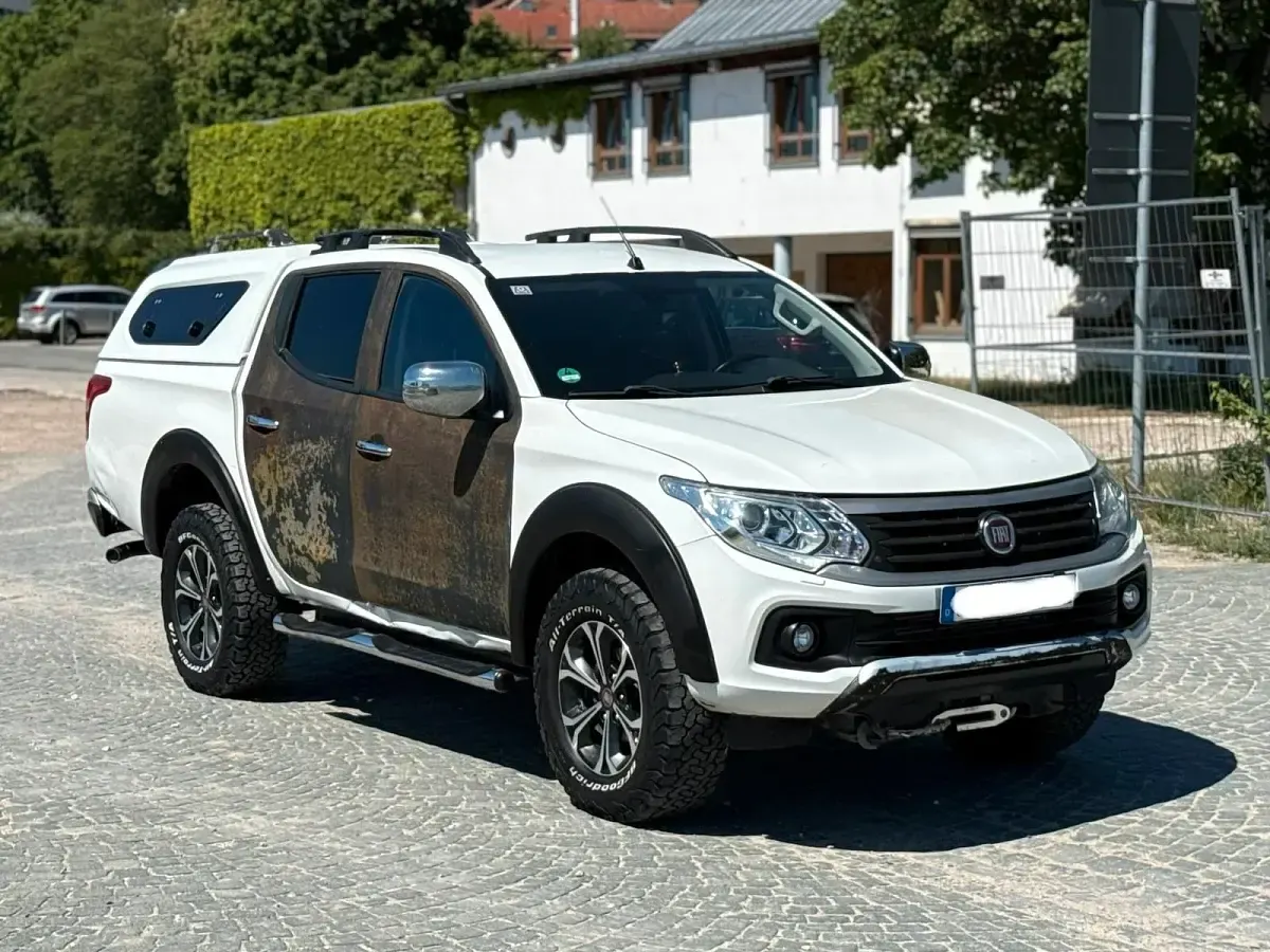 Gebraucht Fiat Fullback 181 PS (133 kW) 2016 Weiß Pickup