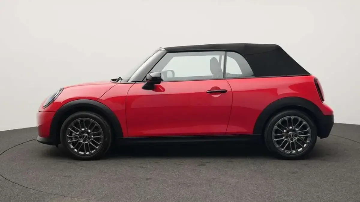 Gebraucht Mini Cooper Cabriolet Classic 163 PS (119 kW) 2025 Rot Cabrio