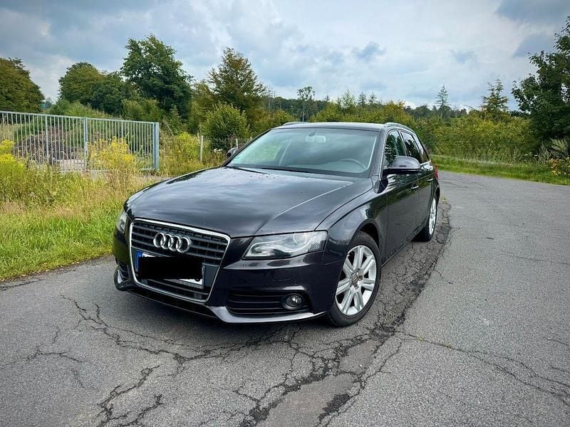 Schwarz Gebraucht 2008 Audi A4 Ambiente Kombi | 4.499 € (Guter Preis) - Bild 1/4