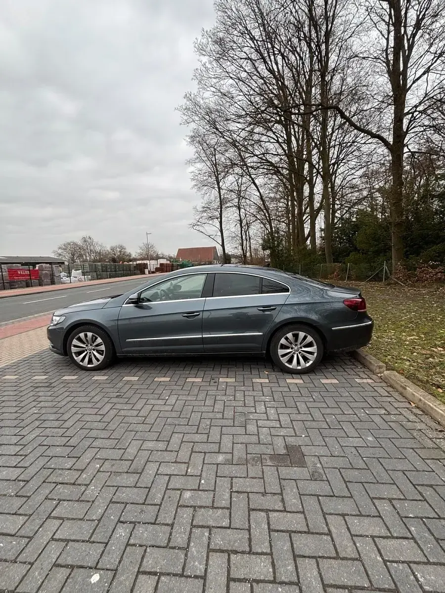 Gebraucht VW Passat 170 PS (125 kW) 2014 Grau Coupé