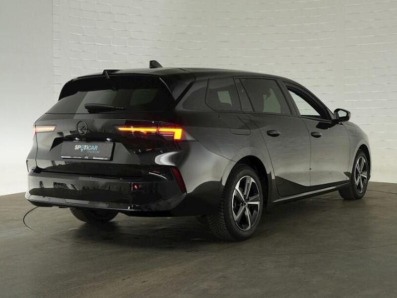 Gebraucht Opel Astra 131 PS (96 kW) 2024 Schwarz Kombi