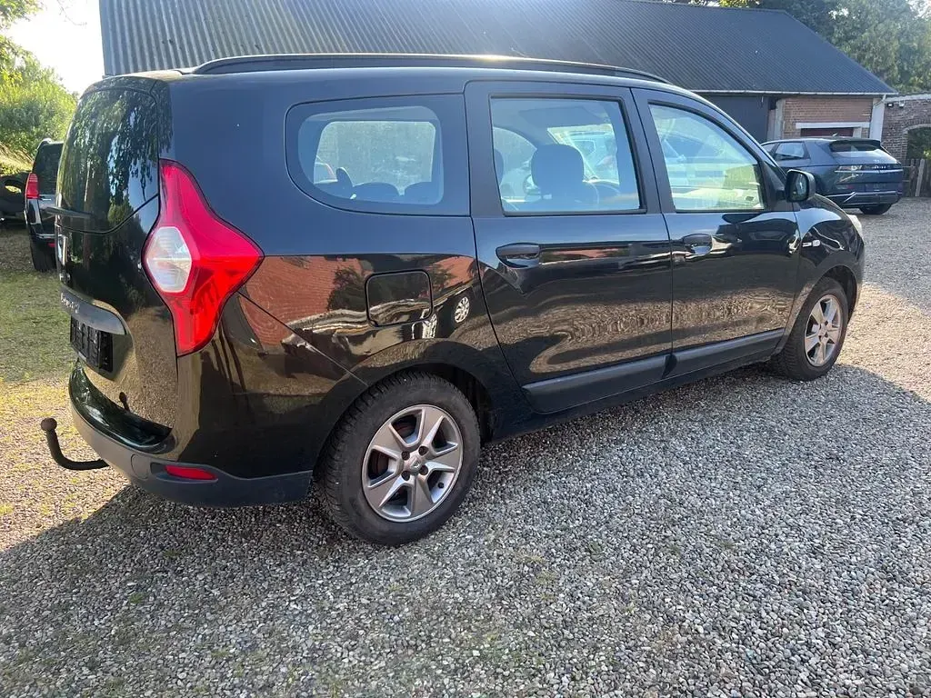 Gebraucht Dacia Lodgy Picknick 90 PS (66 kW) 2016 Schwarz Van / Kleinbus