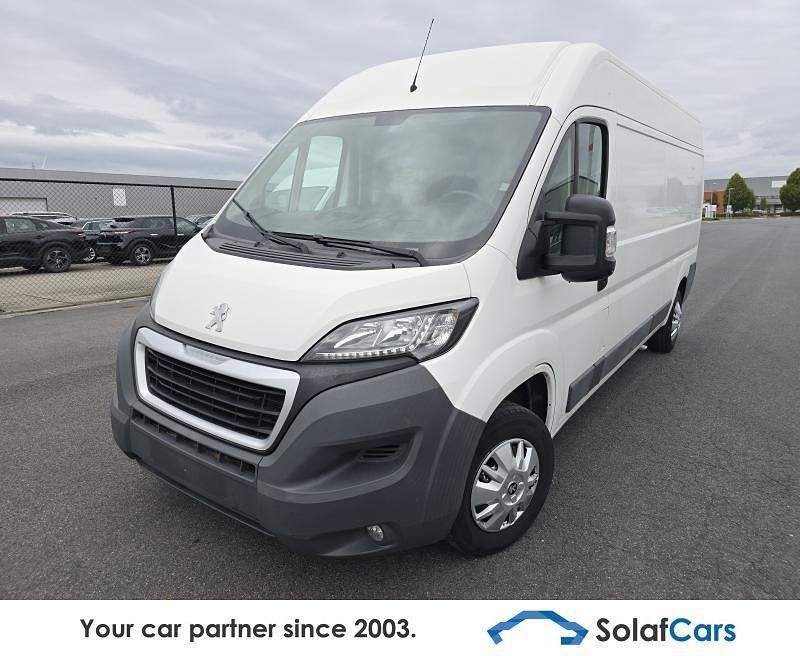 Weiß Gebraucht 2017 Peugeot Boxer Premium Van | 9.075 € (Guter Preis) - Bild 1/4