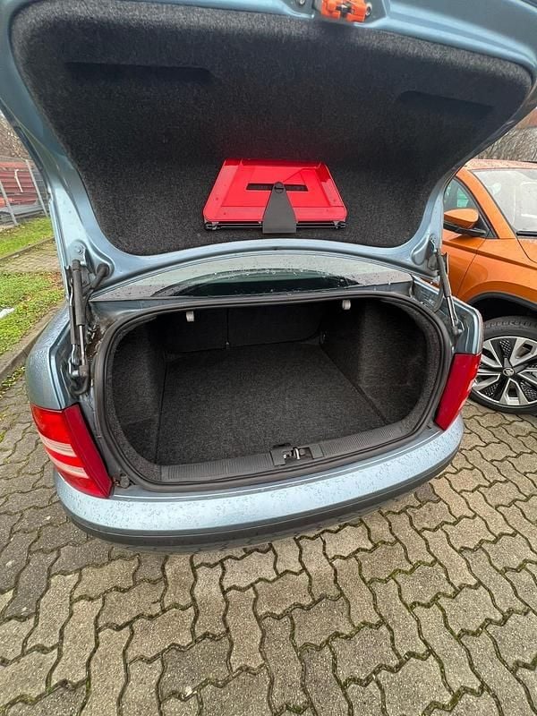 Gebraucht Skoda Fabia Elegance 116 PS (85 kW) 2007 Silber Limousine