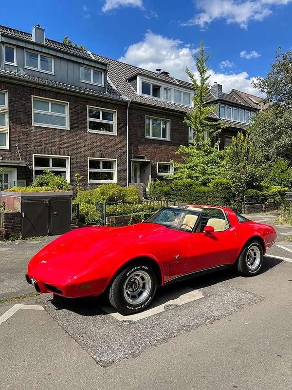 Second-hand Corvette C3 220 CP (161 kW) 1979 Roșu