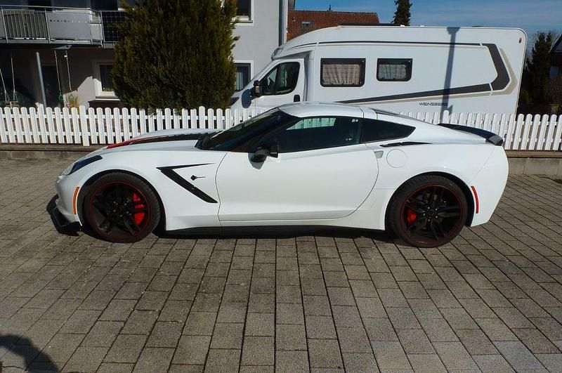 Gebraucht Corvette Stingray 466 PS (342 kW) 2019 Weiß Coupé