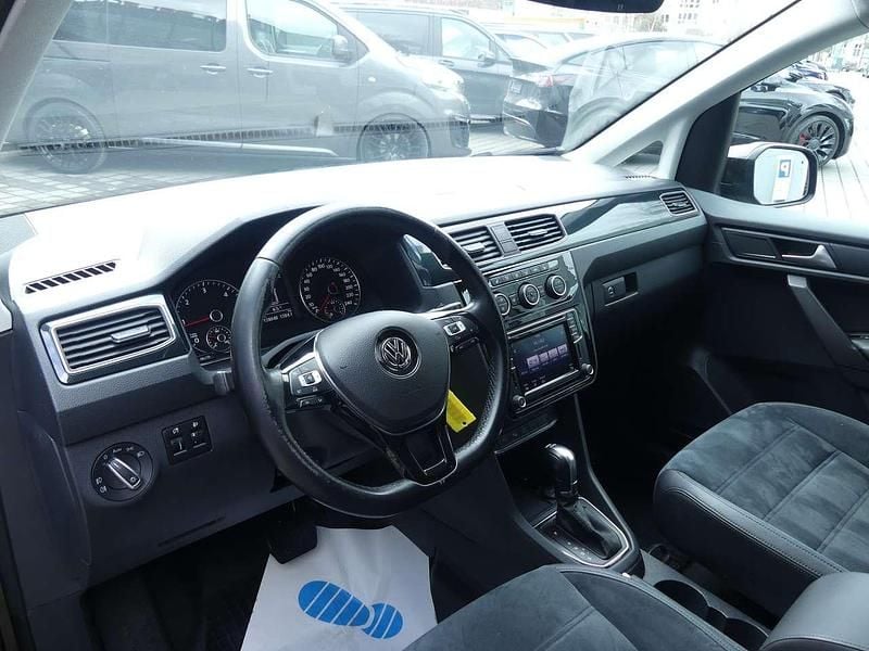 Gebraucht VW Caddy Highline 150 PS (110 kW) 2016 Braun Van / Kleinbus