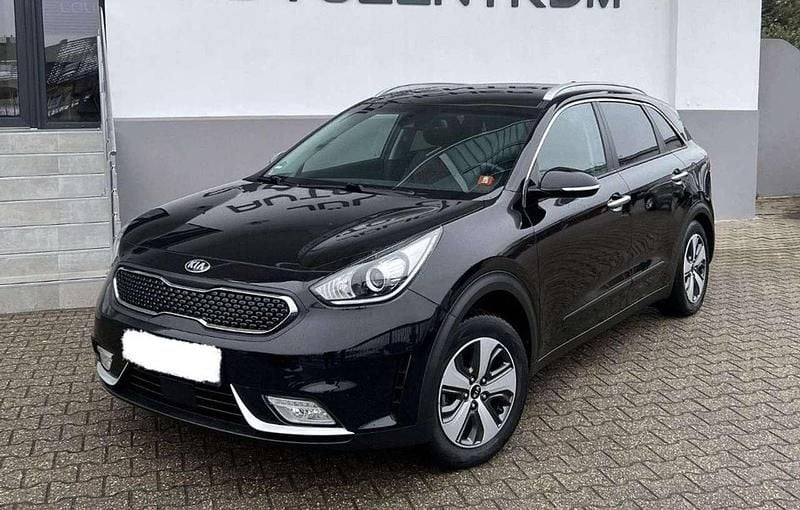 Gebraucht Kia Niro Premium 105 PS (77 kW) 2016 SUV