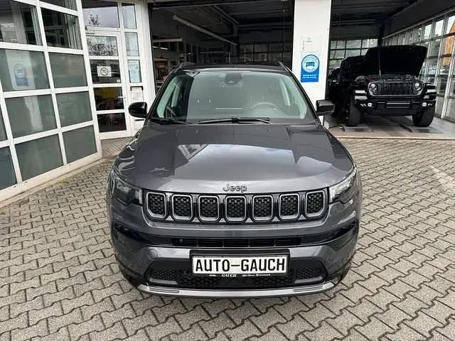 Usata Jeep Compass 131 CV (96 kW) 2024 Grigio SUV