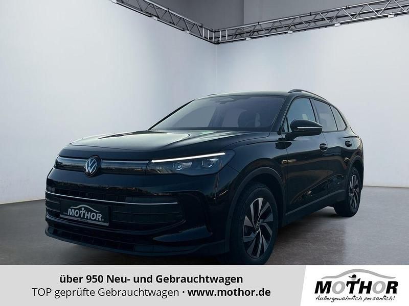 Grenadilla black Neu 2025 VW Tiguan Life SUV | 39.880 € (Superpreis) - Bild 1/4