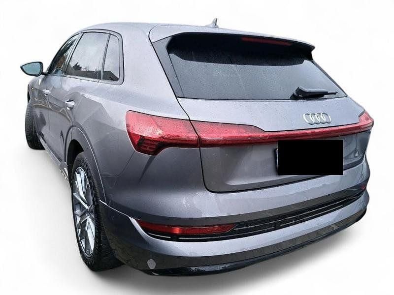 Gebraucht Audi e-tron Advanced 230 kW (313 PS) 2021 Grau SUV