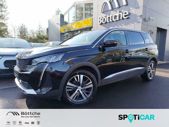Andere farbe Gebraucht 2022 Peugeot 5008 Allure SUV | 31.980 € (Teuer) - Bild 1/2