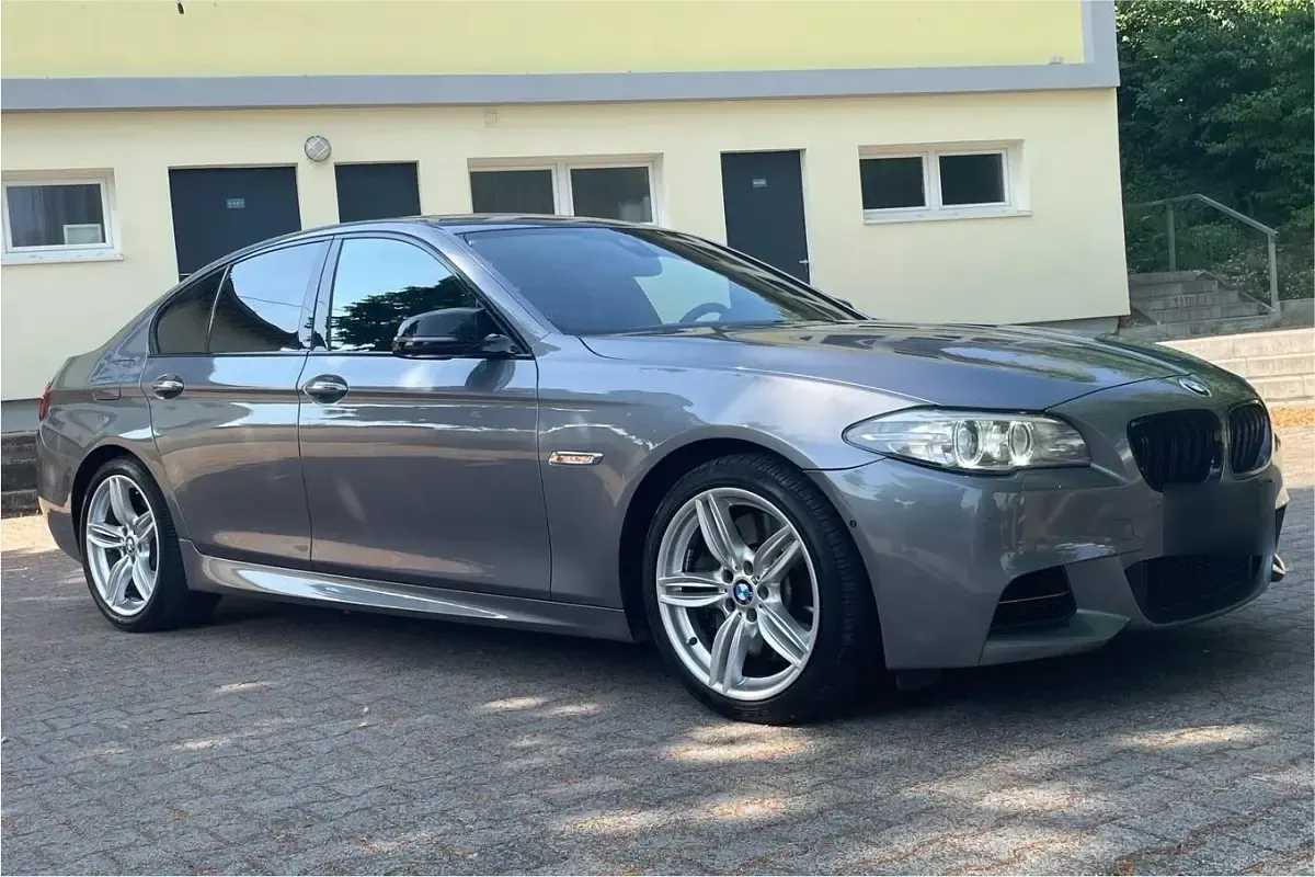 Gebraucht BMW M550 Shadowline 381 PS (280 kW) 2013 Andere farben Limousine