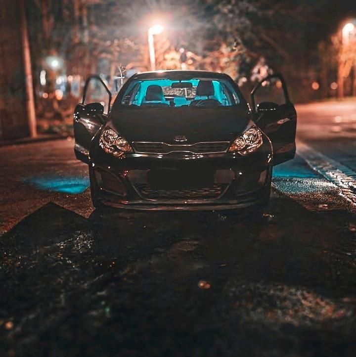 Schwarz Gebraucht 2013 Kia Rio Kleinwagen | 7.000 € - Bild 1/4