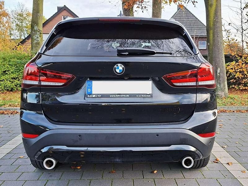 Gebraucht BMW X1 Advantage 178 PS (130 kW) 2022 Schwarz SUV