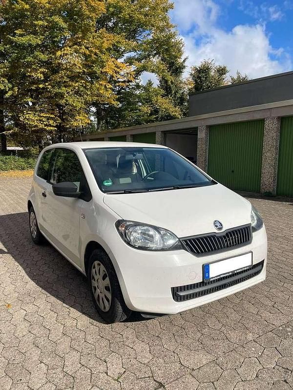 Weiß Gebraucht 2015 Skoda Citigo Cool Edition Kleinwagen | 4.500 € (Fairer Preis) - Bild 1/4