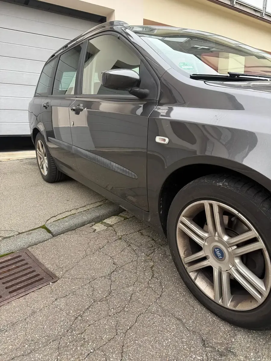 Gebraucht Fiat Stilo 114 PS (83 kW) 2006 Grau Kombi