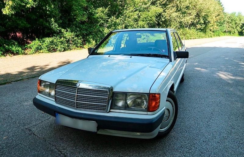 Second-hand Mercedes 190 1991 Alb Berlinǎ