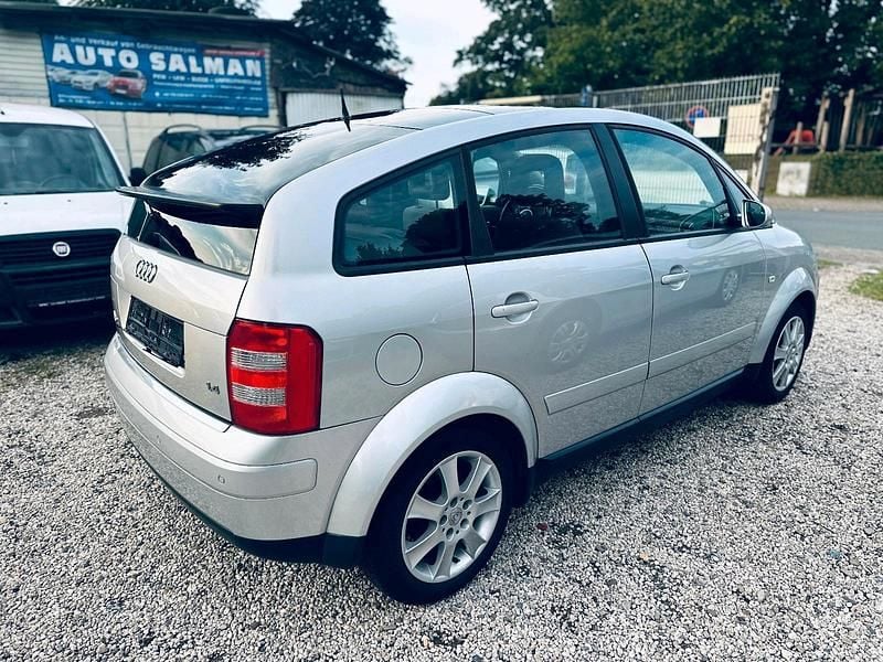 Gebraucht Audi A2 75 PS (55 kW) 2001 Grau Kleinwagen