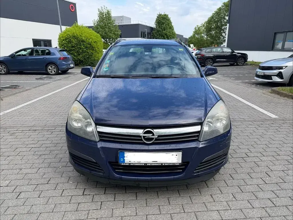 Gebraucht Opel Astra 101 PS (74 kW) 2006 Blau Limousine