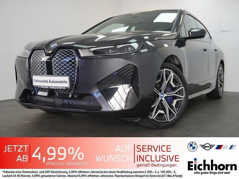 Grau Gebraucht 2022 BMW iX Sport Line SUV | 38.860 € (Guter Preis) - Bild 1/4