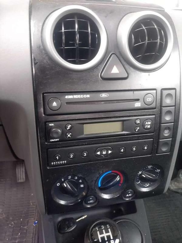 Gebraucht Ford Fusion 68 PS (50 kW) 2004 Sahara metallic Kleinwagen