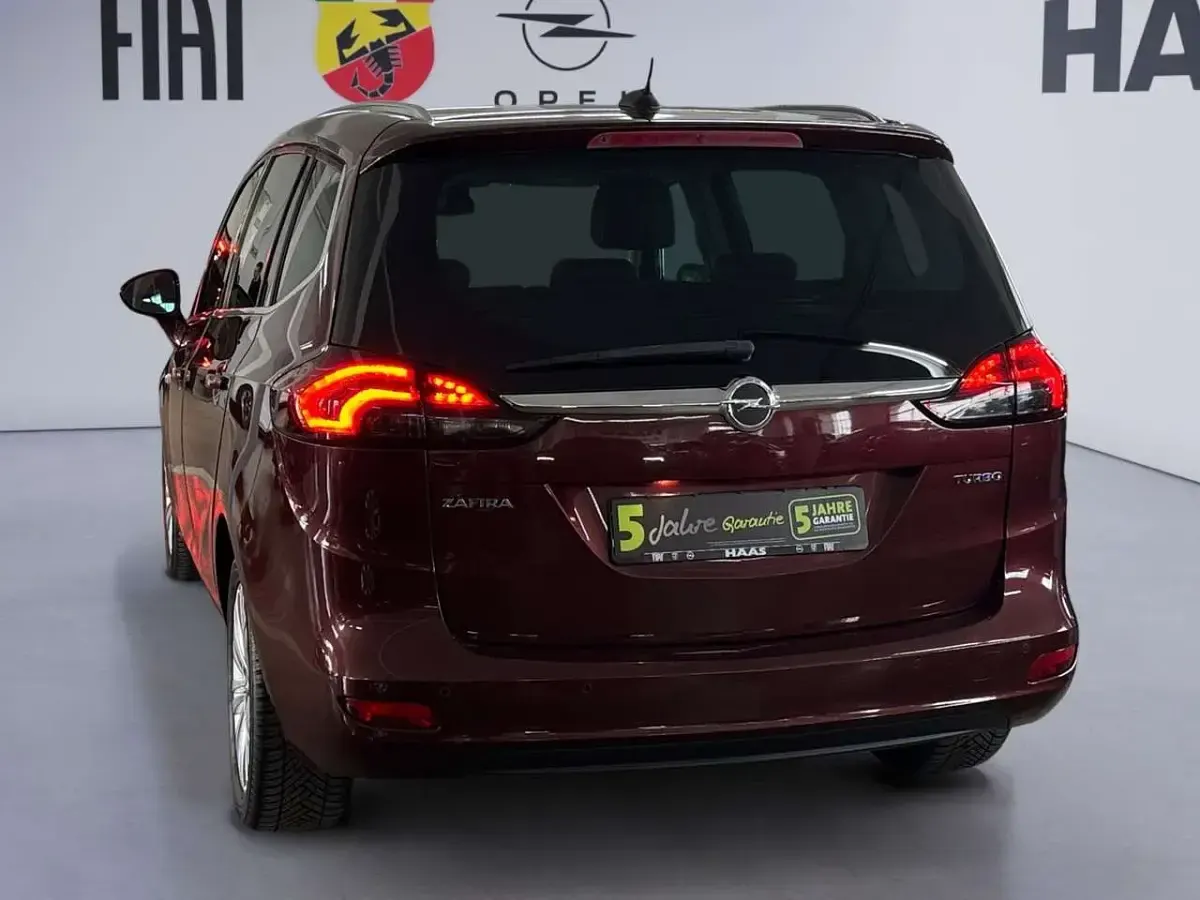 Gebraucht Opel Zafira Innovation 140 PS (102 kW) 2017 Rouge braun Van / Kleinbus