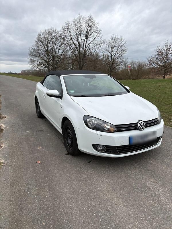 Gebraucht VW Golf Cabriolet 105 PS (77 kW) 2015 Weiß Cabrio