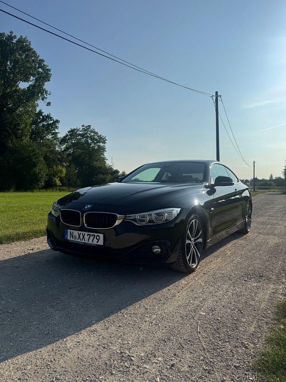 Schwarz Gebraucht 2015 BMW 420 Sport Line Coupé | 13.450 € (Guter Preis) - Bild 1/4