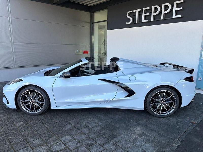 Neu Corvette Stingray 481 PS (353 kW) 2025 Grau Cabrio
