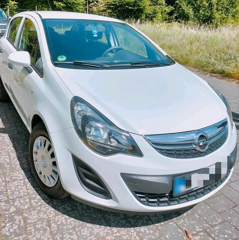 Gebraucht Opel Corsa 69 PS (50 kW) 2014 Weiß Kleinwagen